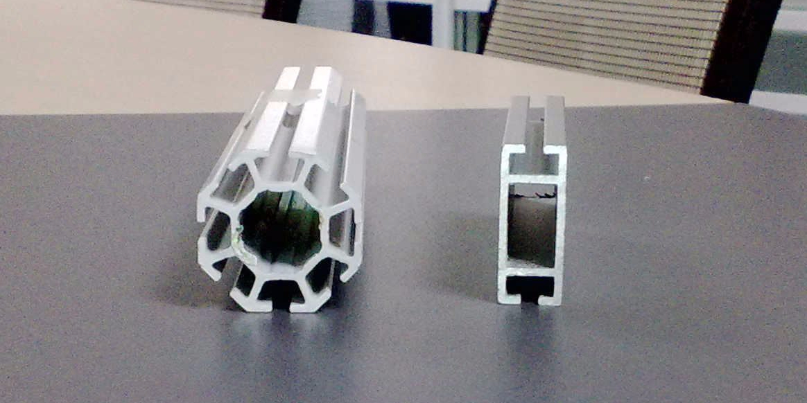 展廳搭建為何要用八棱柱鋁型材？